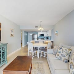 1st floor beachfront condo with outdoor pool with views AC and WD