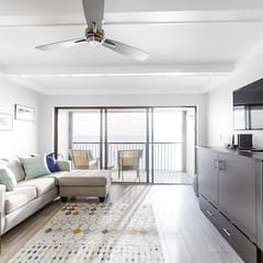 Fun and Bright Beachfront Condo W Shared Pool Pool Spa Gulf View and Free WiFi