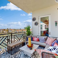 Island Luxury Resort Style Condo in Madeira Beach with Spectacular Views