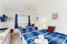 Beachfront condo with Gulf view balcony and central AC snowbirds OK