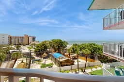 Upscale condo with gorgeous Gulf views and beachfront heated pool and spa