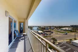 Gulf front with heated pool hot tub and direct beach access with WIFI and AC