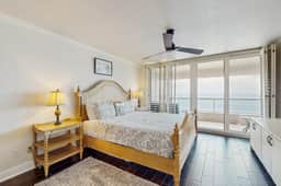 Luxe penthouse with balcony sweeping views heated pool spa hot tub and gym