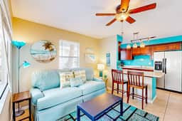 3 Cozy Cottages with Kitchens, AC & Shared Yard