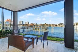 Lavish Condo with WiFi Patio Shared Hot Tub Pool and Intracoastal Waterway View