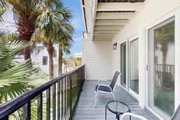 8BR Beach Retreat | Sleeps 24 | Dog-Friendly
