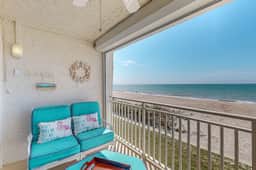 Chic and comfortable Gulf front condo snowbird and dog friendly pool beaches