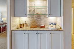 Chic and comfortable Gulf front condo snowbird and dog friendly pool beaches