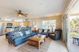 Beachfront corner condo with pool and hot tub easy access to dining