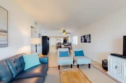 Beach condo with amazing views heated pool hot tub central AC and WD