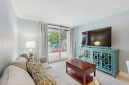 1st floor beachfront condo with outdoor pool with views AC and WD