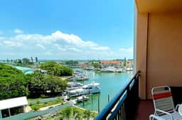 Intracoastal view condo with pool hot tub and marina access walk to beach