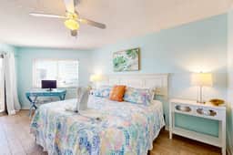 Seashore getaway with partial Gulf view and beachfront heated pool and spa