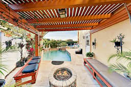 Waterfront Wonder Private Pool Spa and Outdoor Kitchen Game Room and Dock