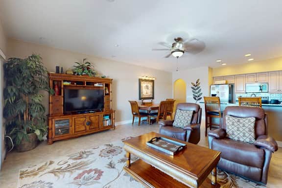 Welcoming Gulf front condo with pool and hot tub direct beach access