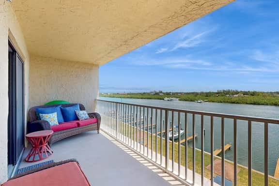 Intracoastal perch across from the beach with heated pool dock and pickleball