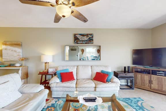 Intracoastal perch across from the beach with heated pool dock and pickleball