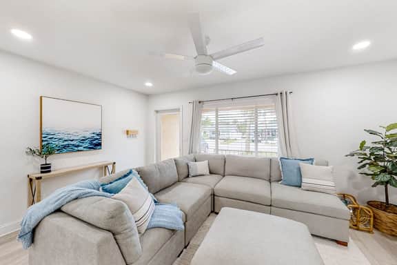 Fully renovated home with furnished patio washer dryer AC walk to the beach
