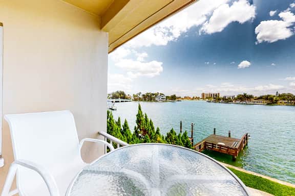 Bayfront 2nd floor condo in great location with water views dock WD balcony