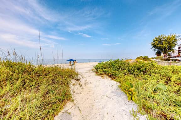 Grand Gulf front sunset view townhome with elevator direct beach access pool
