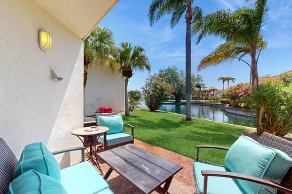 Snowbird friendly townhouse near downtown with heated pool hot tub grill golf