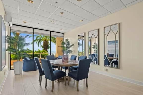 Gulf front condo with amazing views WD resort amenities pool and hot tub