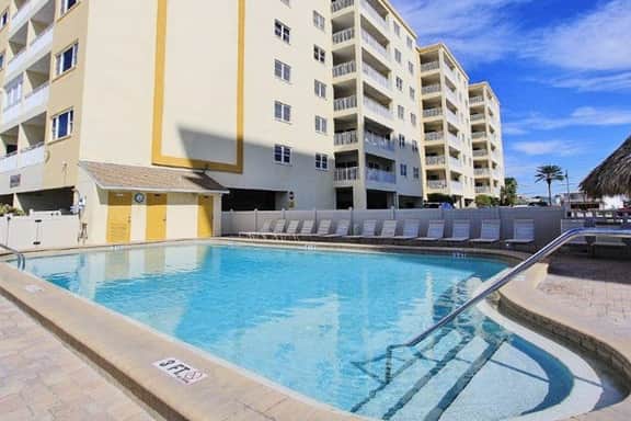 Beachfront corner condo w private balcony heated pool hot tub picnic tables