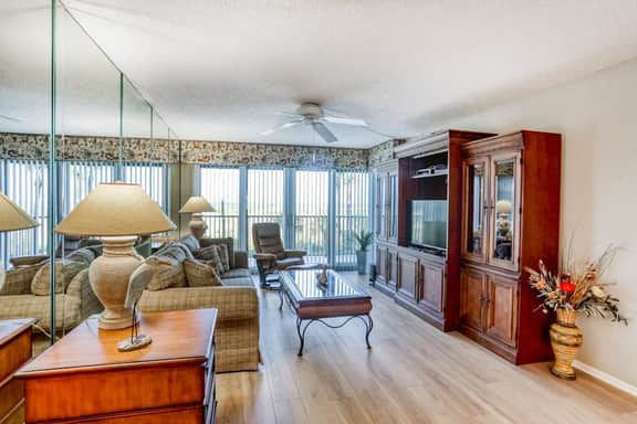 Second floor condo with pool and tennis court private WD and central AC