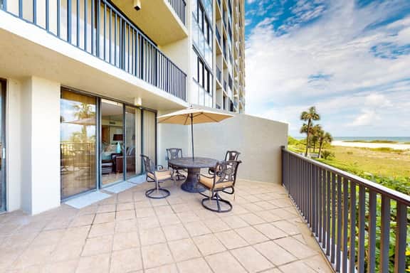 Lighthouse Towers 206 Condo on Gulf of Mexico with pool beach access tennis