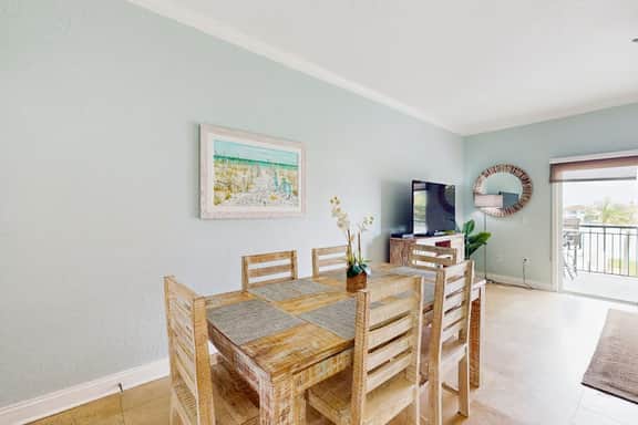 Water view condo with pool hot tub pier private balcony AC and washer dryer