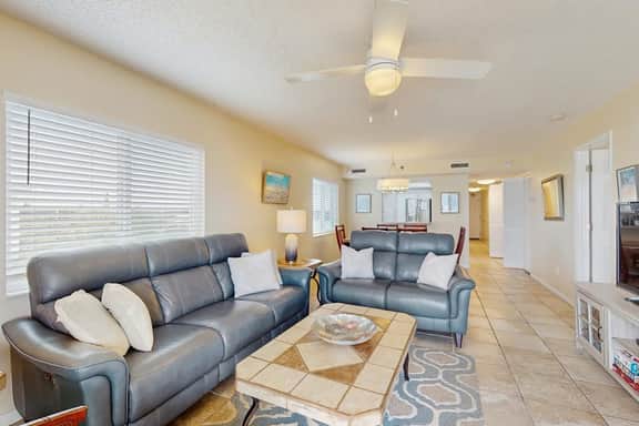Sand Castle condo with Gulf view balcony heated pool hot tub and beach access