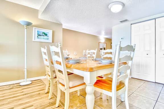 Beachfront coastal condo with private balcony WD on site pool and grills