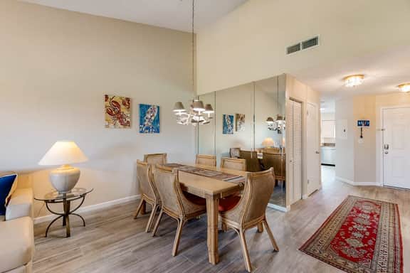 Family friendly condo with golf course views pool hot tub balcony and fast WiFi