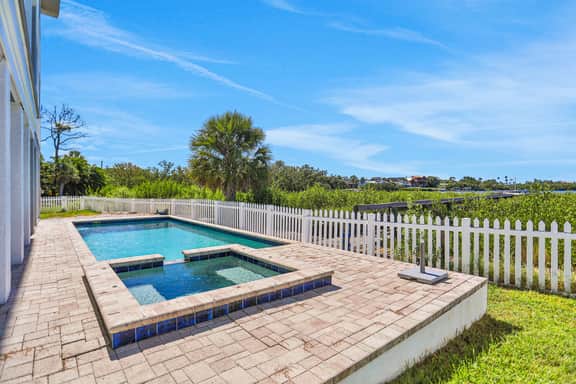 Secluded Waterfront Luxury with Pool, Spa & Sunset Views - Image 3
