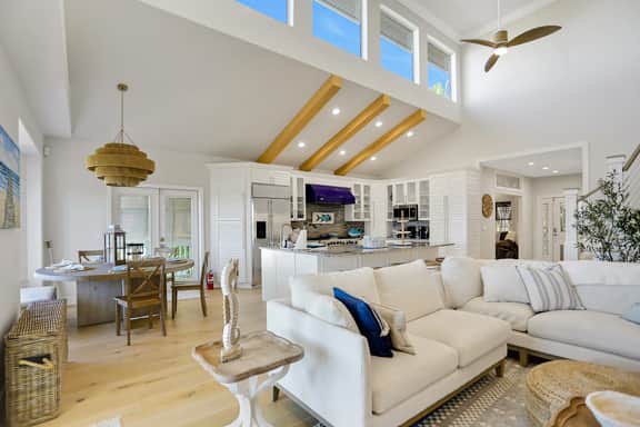 Secluded Waterfront Luxury with Pool, Spa & Sunset Views - Image 4