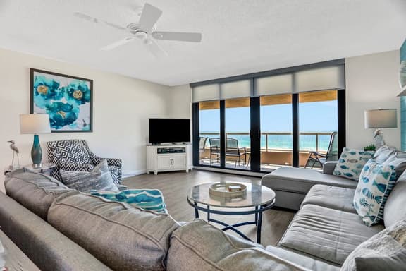 Vibrant ocean view condo with hot tub tennis court pool WD balcony and grill