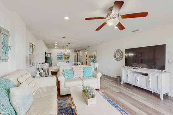 Beach chic condo across from beach close to John s Pass on site pool dogs ok