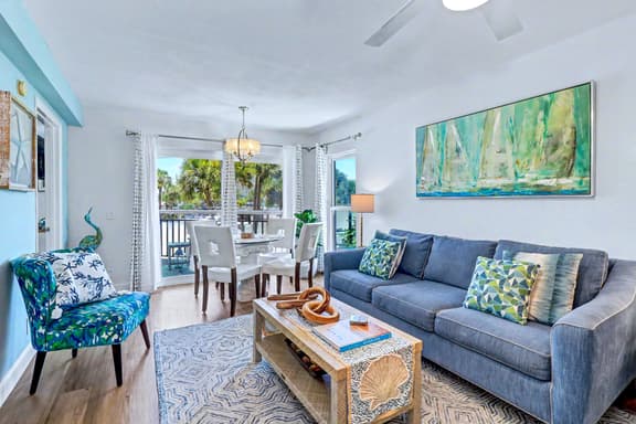 Contemporary gem on the Gulf Coast with balcony and WD walk to beach and shops