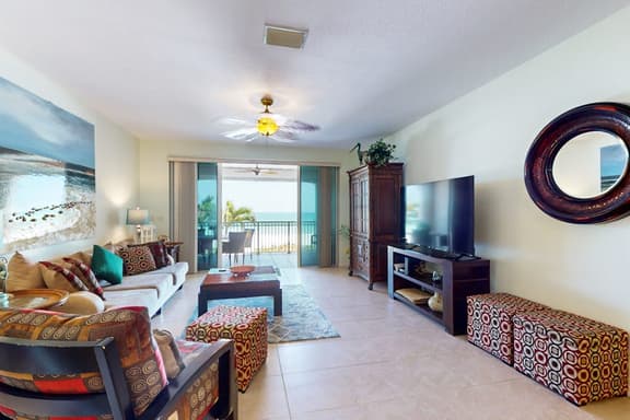 Gulf front townhome right on the beach with pool and balcony snowbird friendly