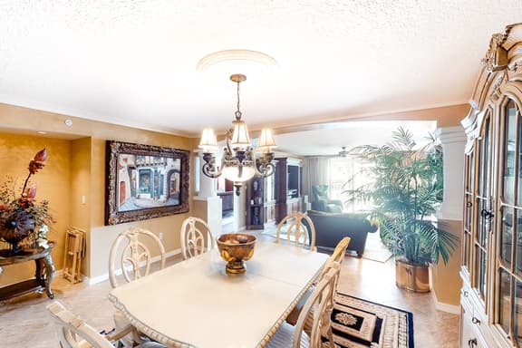 Beachfront condo w Gulf views balcony washer dryer central AC shared pools