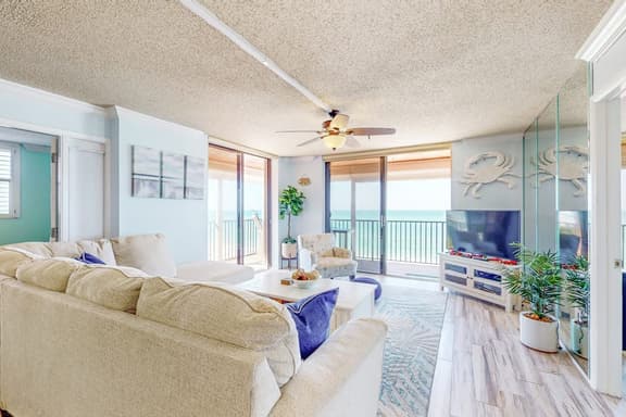 3rd floor oceanfront corner condo with on site pool and ocean views