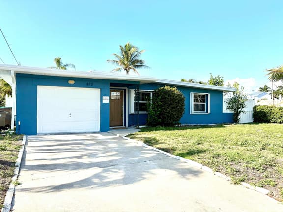 Renovated Coastal Retreat Near Beach | Firepit & Yard